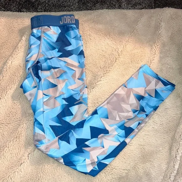 Jordan Dri-fit Tights, Youth Large - Picture 1 of 5